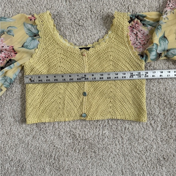 Matix Yellow Crochet Floral Accordion Bell Sleeve Cropped Blouse - Picture 7 of 8